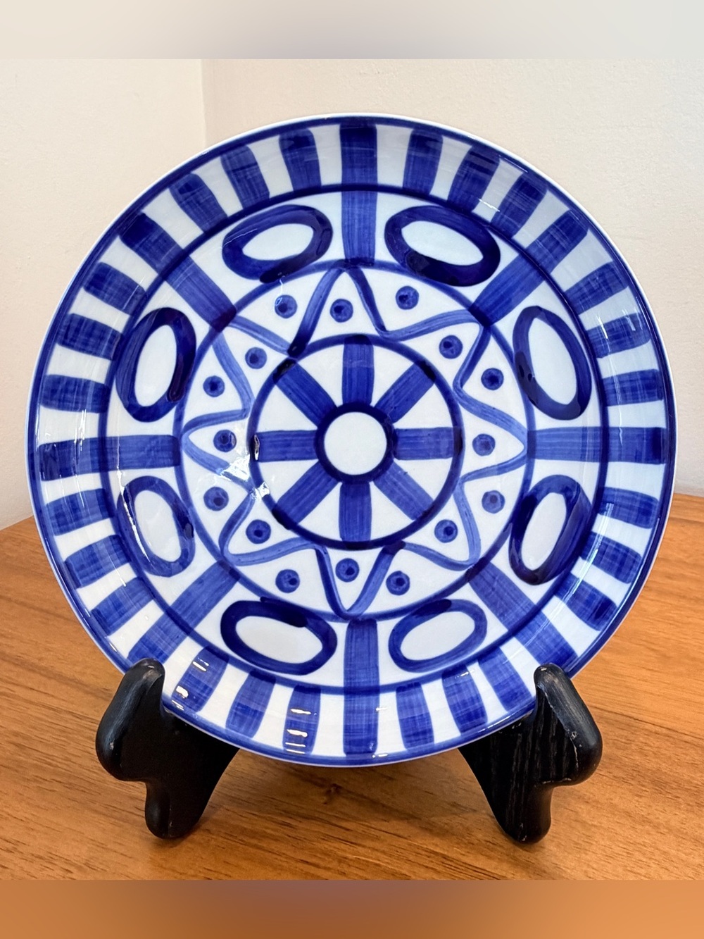 Dansk Arabesque Hand Painted Blue & White 7 3/4" Salad Dessert Plate Vintage
